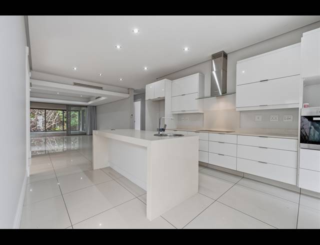 3 BEDROOM TOWNHOUSE FOR SALE IN ZIMBALI ESTATE
